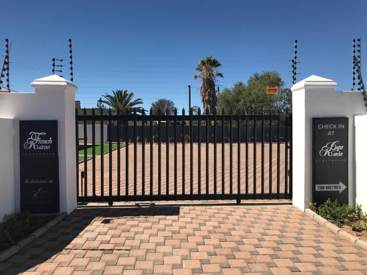 French Karoo Guesthouse Beaufort West Exterior photo